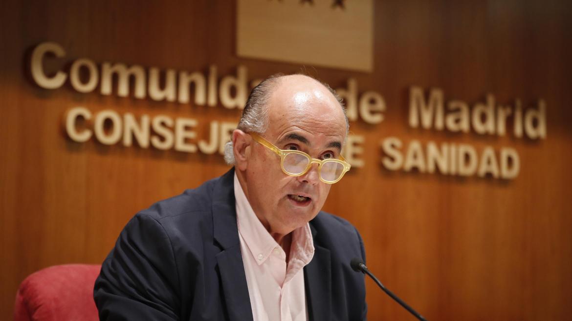Antonio Zapatero durante la rueda de prensa