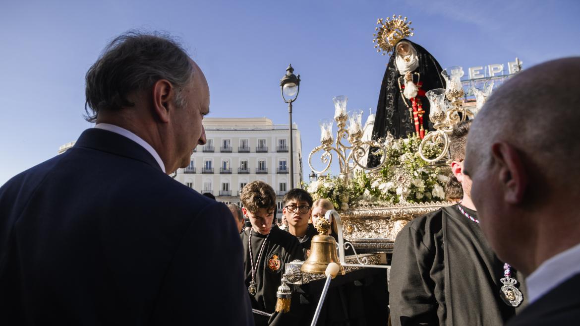 Imagen de cabecera #0 de la página de "La Comunidad de Madrid participa en la procesión de La Soledad y Desamparo "