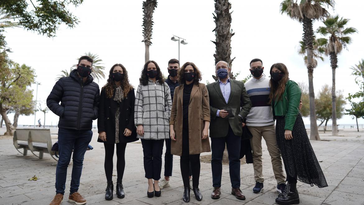 Díaz Ayuso se reúne en Barcelona con Sha Acabat