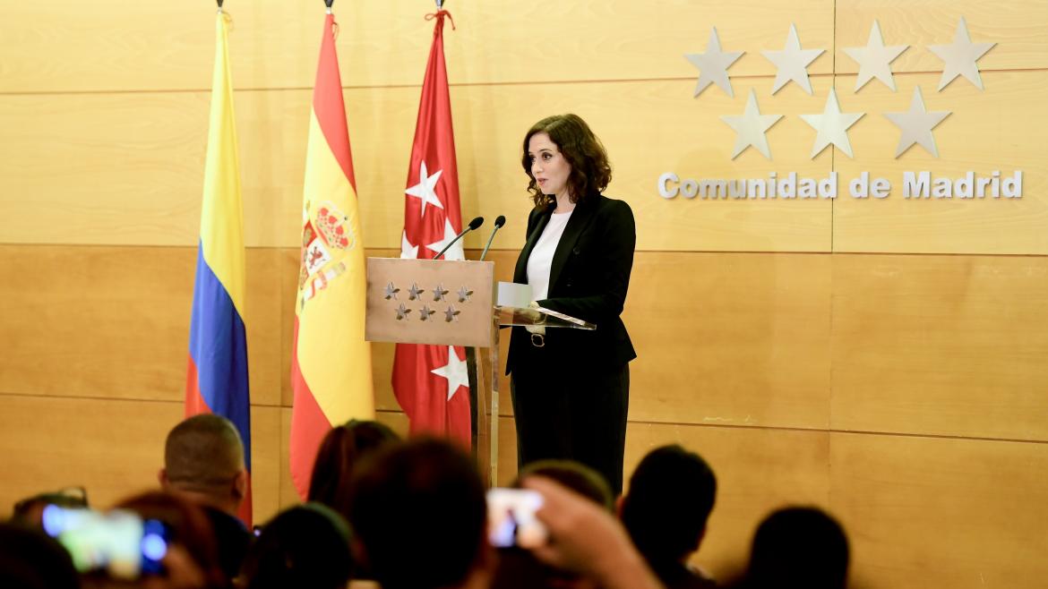 Díaz Ayuso preside el acto de homenaje a las víctimas del conflicto armado de Colombia Díaz Ayuso durante el acto de homenaje a las víctimas del conflicto armado de Colombia