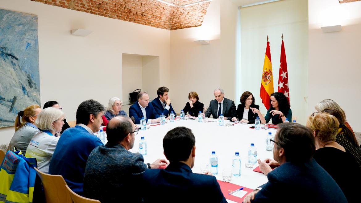 Díaz Ayuso se reúne con el Comité de Expertos del Nuevo Coronavirus de la Comunidad de Madrid Reunión con el Comité de Expertos del Nuevo Coronavirus