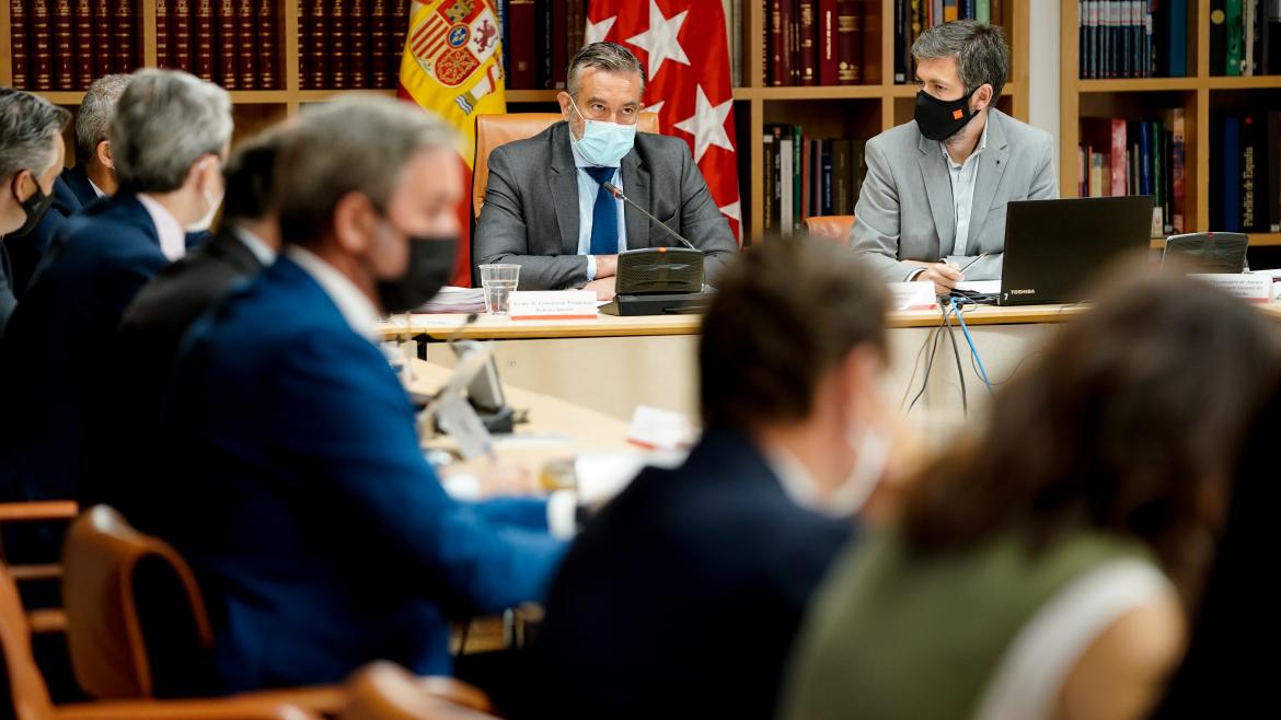 Enrique López en la Comisión Interdepartamental para el diseño de la Estrategia regional a favor de la natalidad