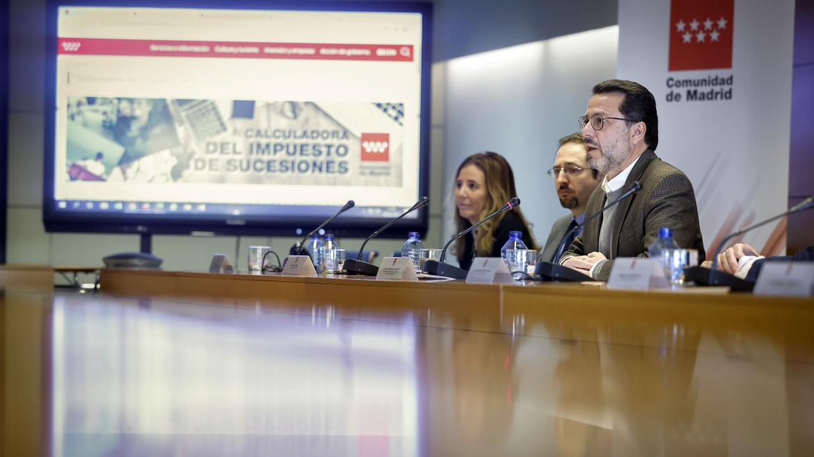 Javier Fernández-Lasquetty en un momento de la presentación de la calculadora del impuesto de Sucesiones