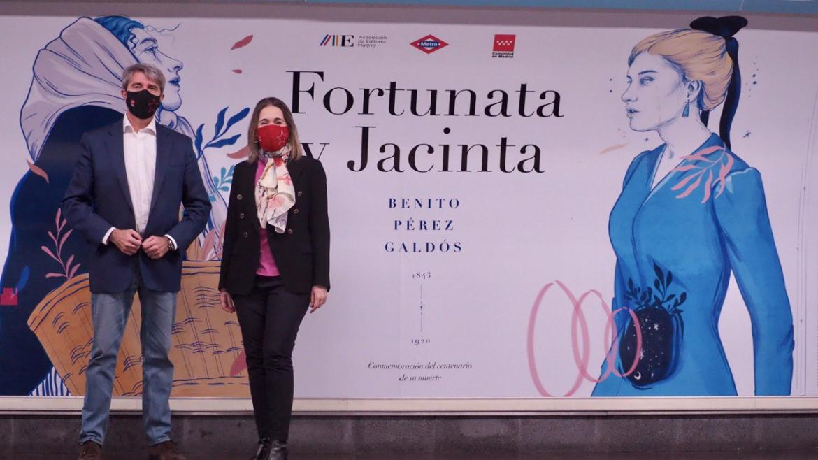Homenaje a Galdos en el Metro de Madrid Mural de Metro de Madrid