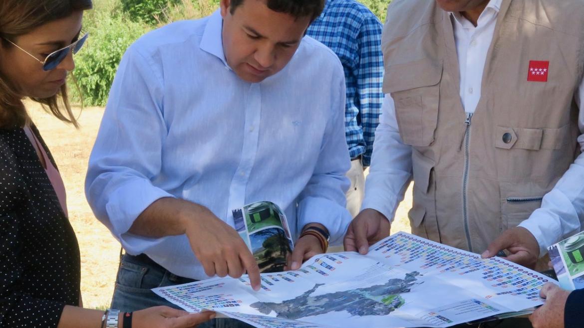 Carlos Izquierdo en el Área Recreativa del Puente de Retamar, en el Parque Regional del Curso Medio del río Guadarrama