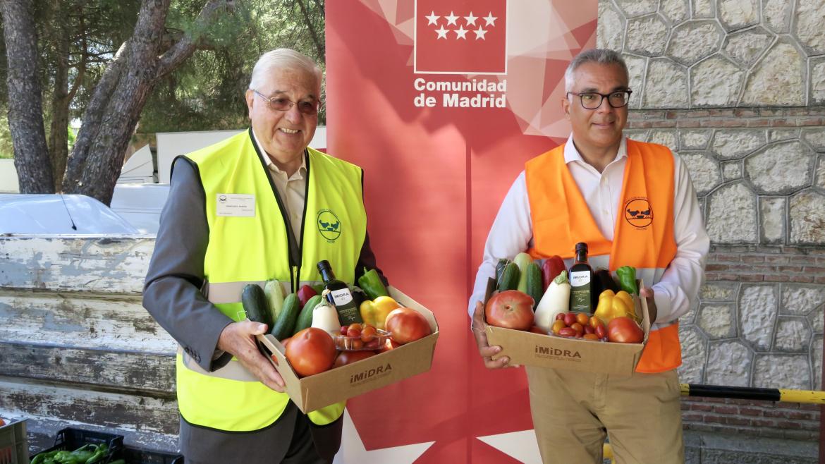 Entrega de excedentes de cultivos del IMIDRA al Banco de Alimentos