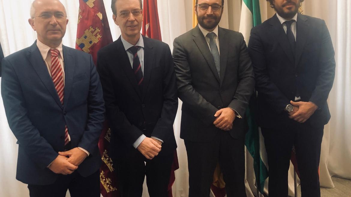 Manuel Gimenez durante la reunión