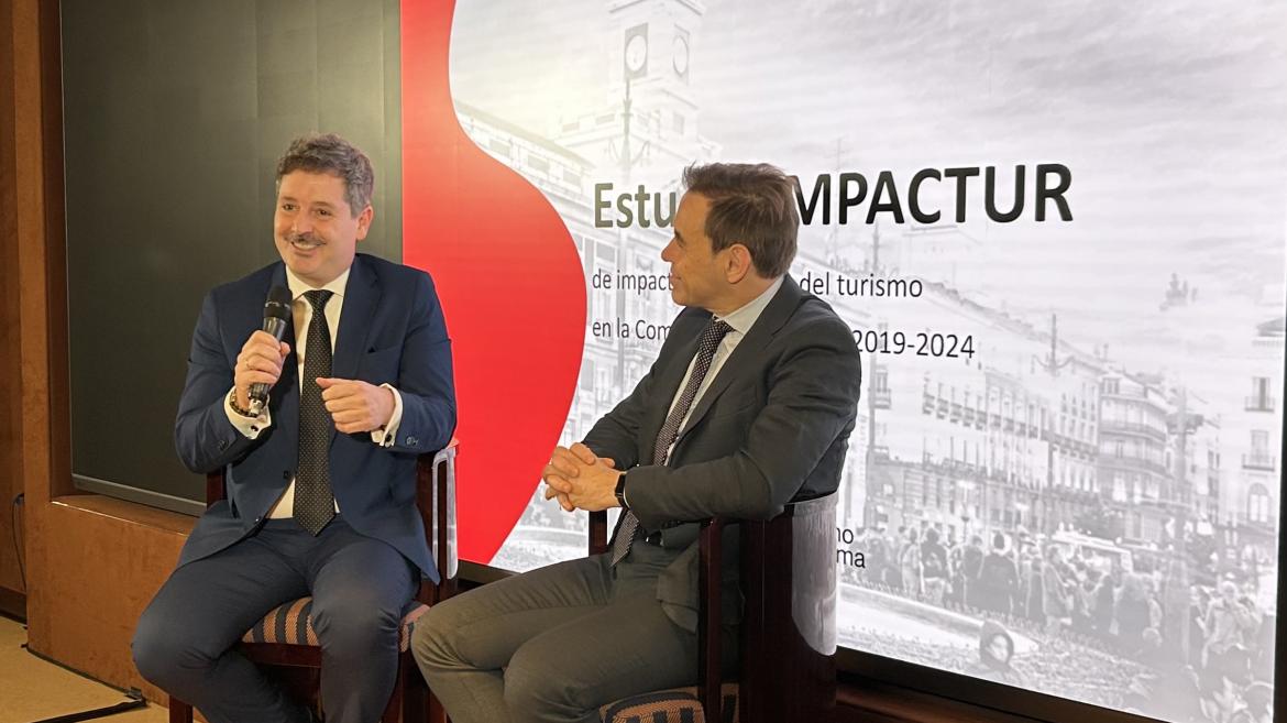 El consejero Mariano de Paco Serrano durante la presentación del estudio