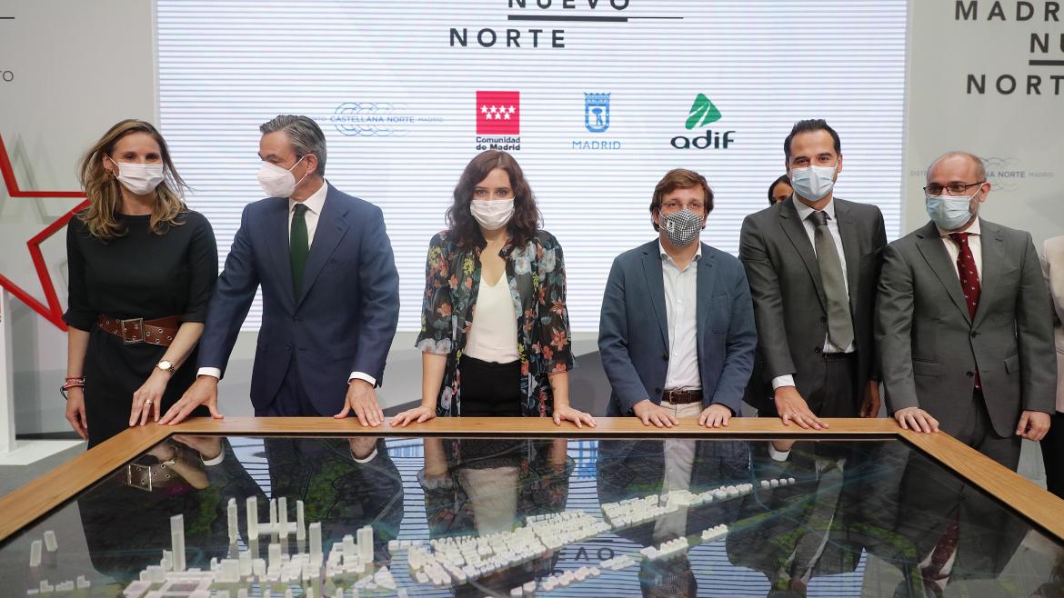 Isabel Díaz Ayuso presenta la nueva maqueta digital de Madrid Nuevo Norte Isabel Díaz Ayuso durante la presentación de la nueva maqueta digital de Madrid Nuevo Norte