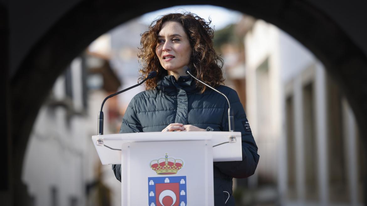 Isabel Díaz Ayuso durante su visita a San Martín de Valdeiglesias