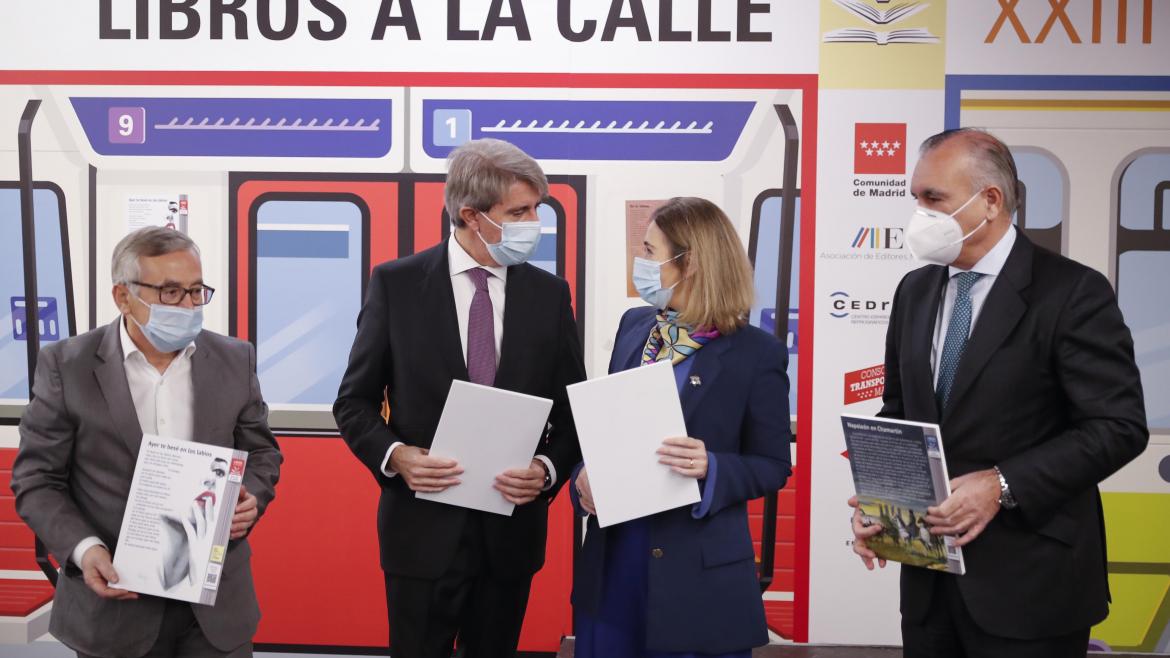 Rivera y Garrido presentan Libros a la calle