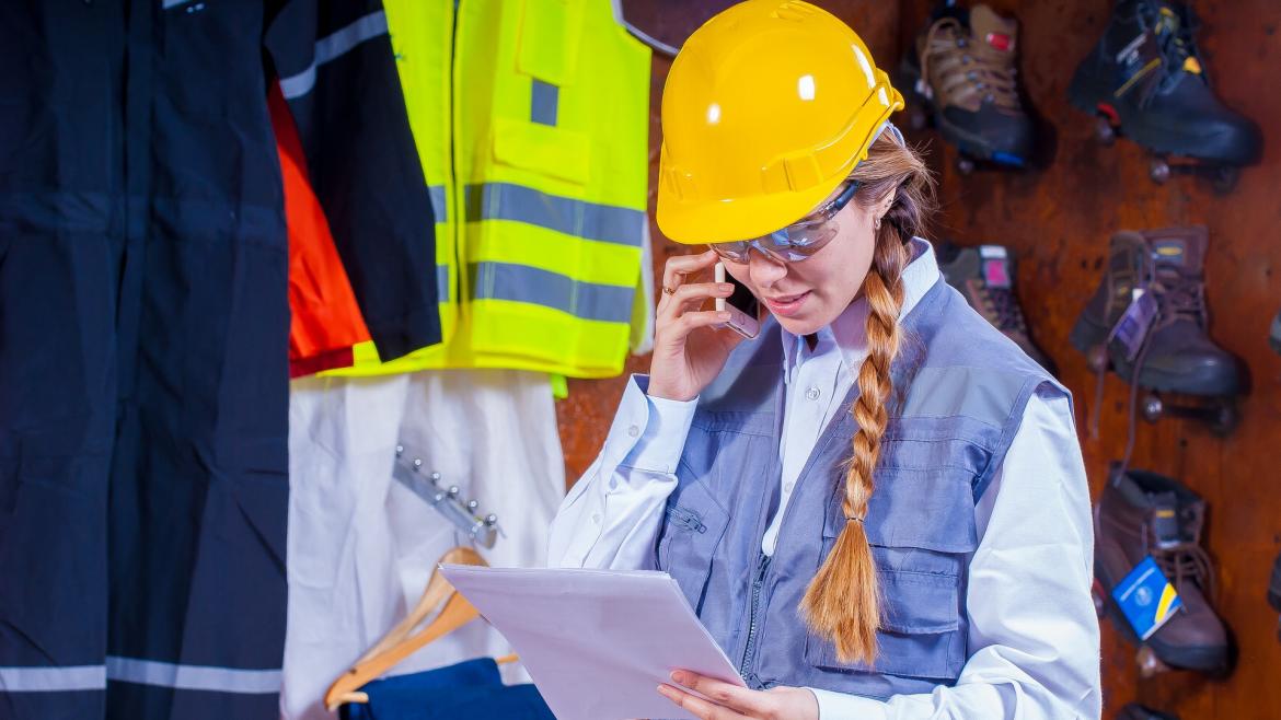 Prevencion riesgos laborales Trabajadora riesgos laborales