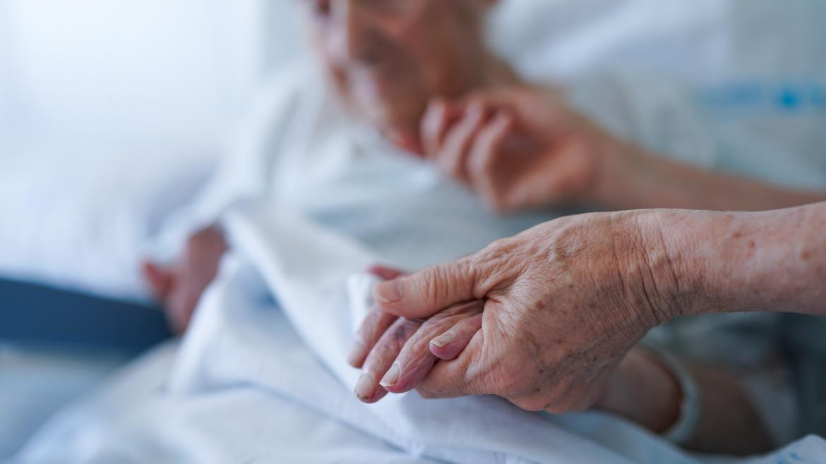 La Comunidad de Madrid invierte más de 19 millones de euros en la atención residencial de personas mayores dependientes