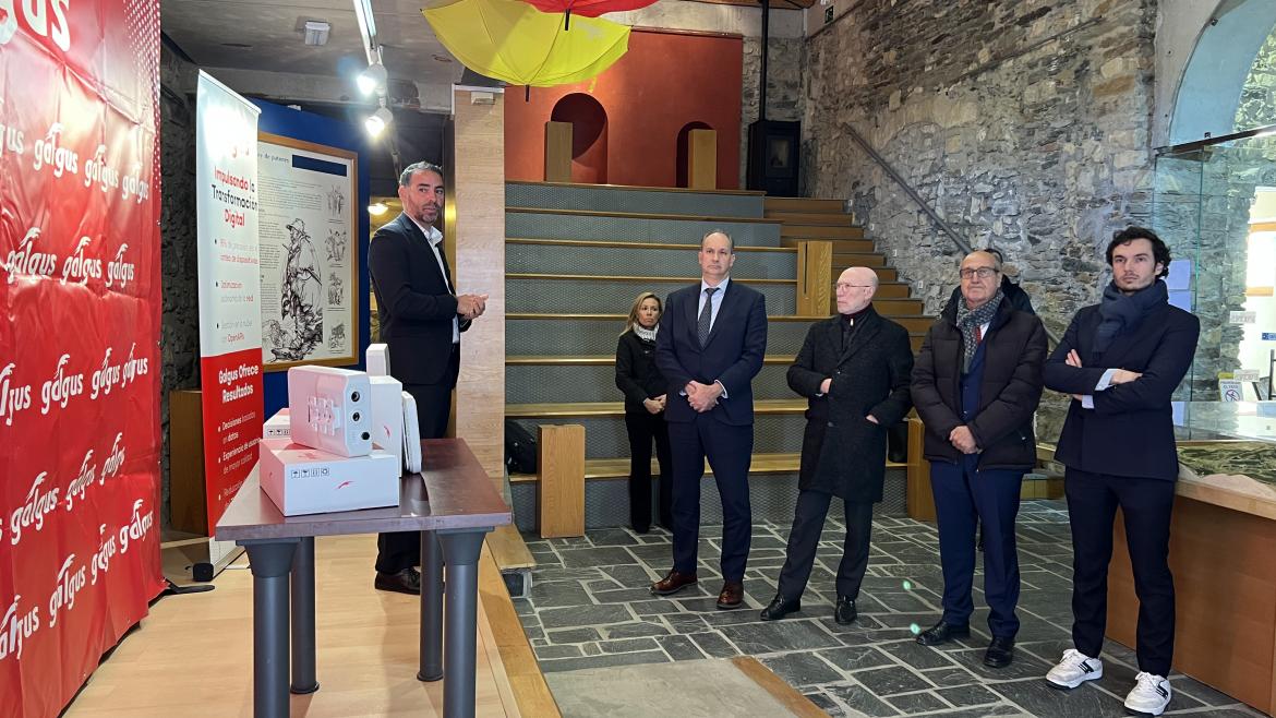 La Comunidad de Madrid refuerza la conectividad en pequeños municipios y proporciona cobertura 5G al 99,6% de la población de la región El consejero López-Valverde