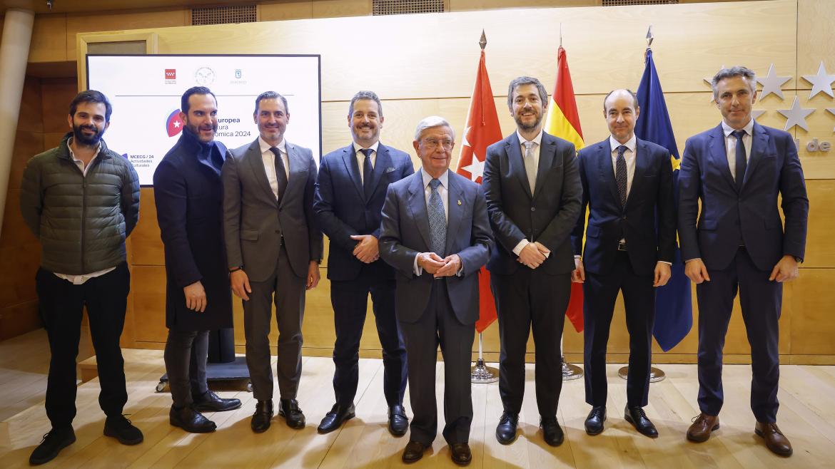 Los consejeros Miguel Ángel, Carlos Novillo y Mariano de Paco