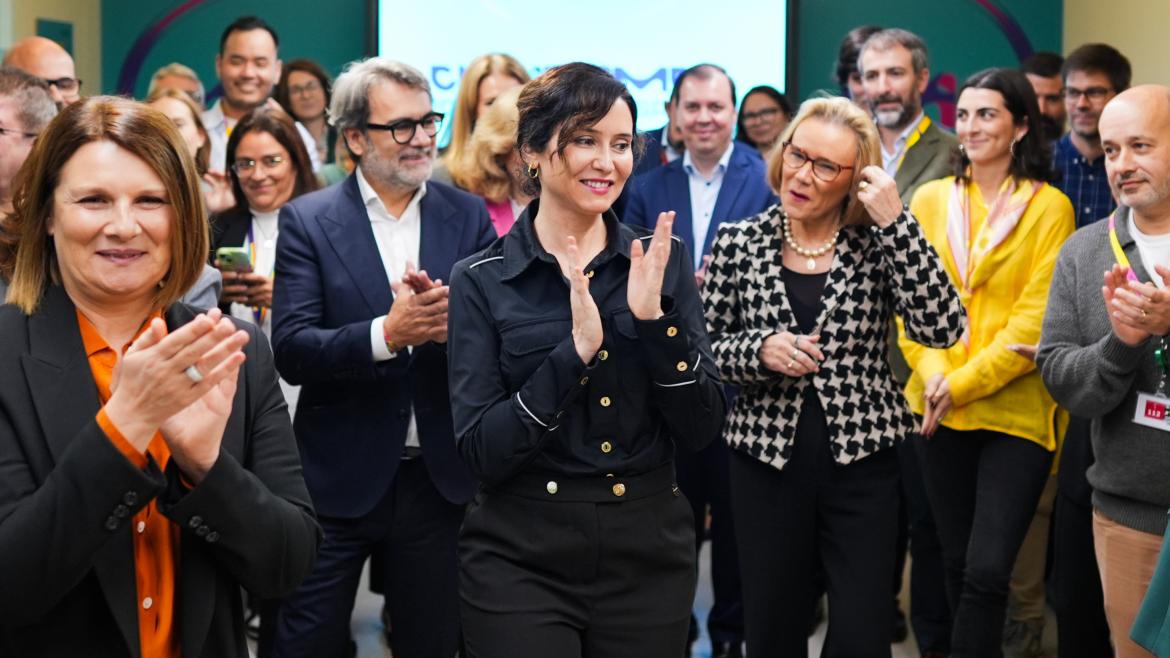 Díaz Ayuso destaca que Madrid está revirtiendo el problema del reto demográfico: “No puede haber un reto más apasionante que apostar por la vida” La presidenta Isabel Díaz Ayuso