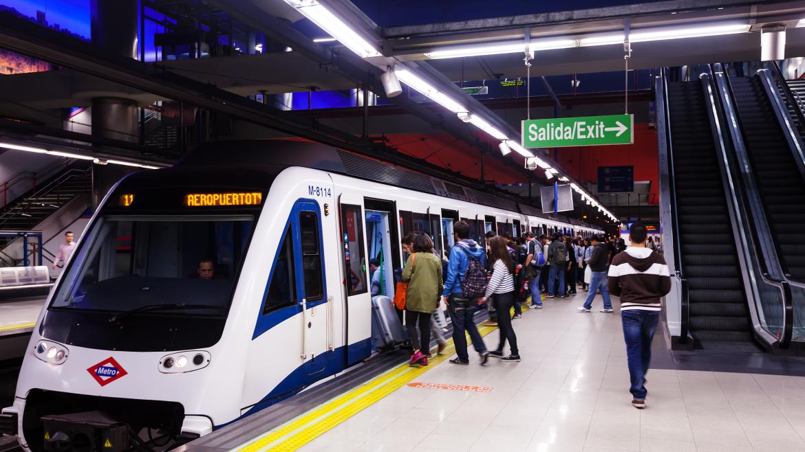 Vista de un vagón del metro 