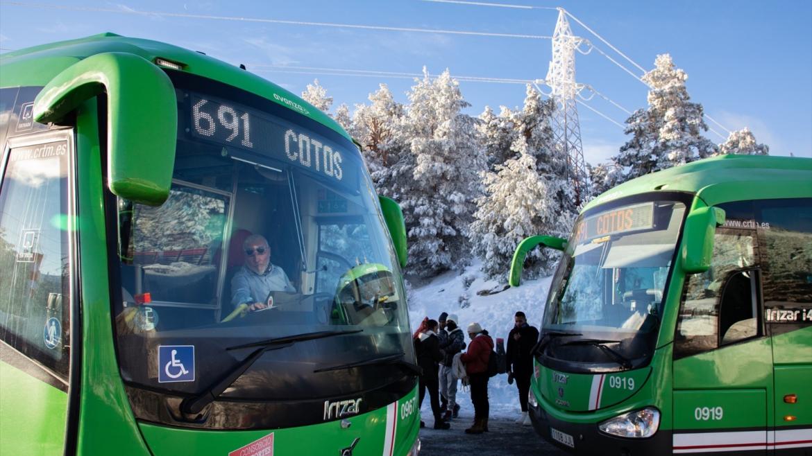 Un bus en el frío