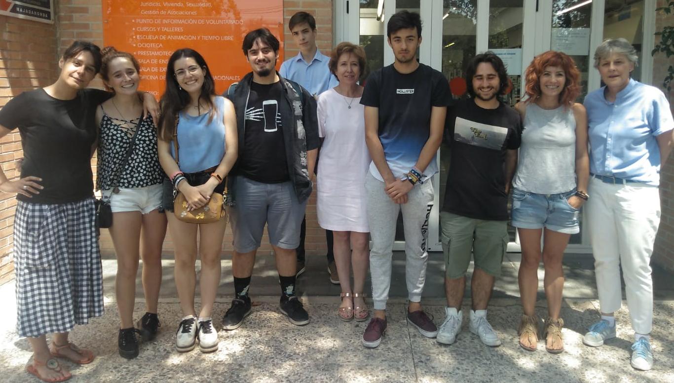 Grupo de jóvenes