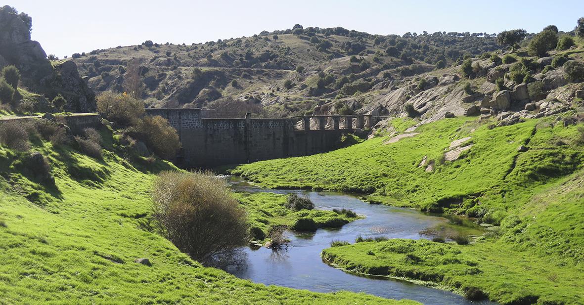 Imagen de la presa de El Grajal