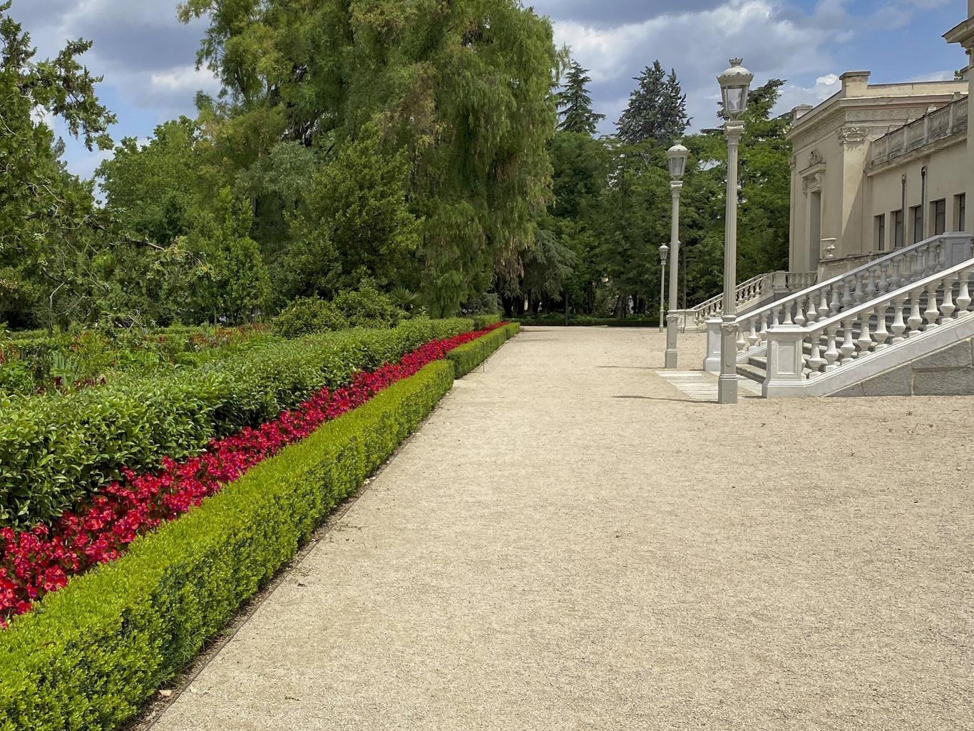 Los Jardines de los Palacios de la Finca Vista Alegre