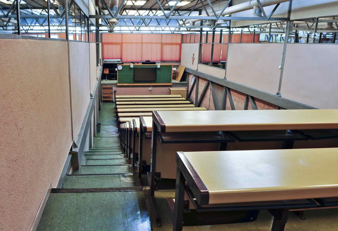 aula del colegio Maravillas Gimnasio del Colegio Maravillas