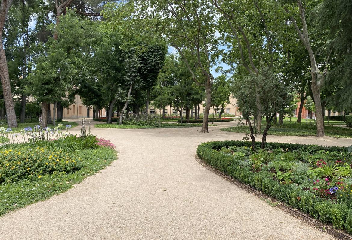 Los Jardines de los Palacios de la Finca Vista Alegre