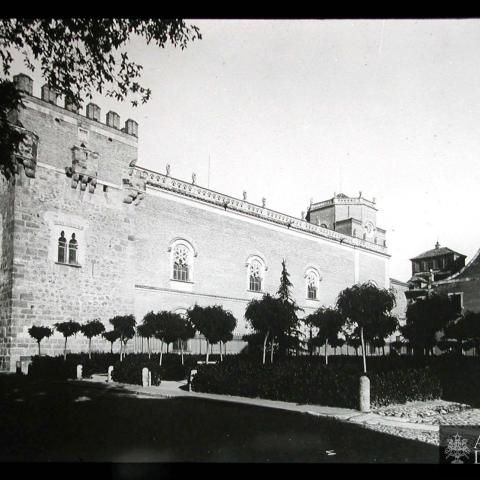  El arquitecto Rodolfo García-Pablos en el Palacio Arzobispal de Alcalá 1943-1948