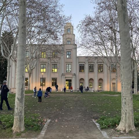 Palacete de la Quinta de los Molinos imagen palacete en el jardín