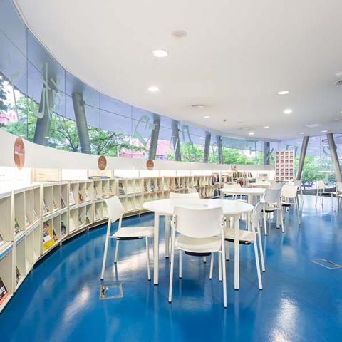 Biblioteca Luis Martín Santos (Villa de Vallecas) 2022
