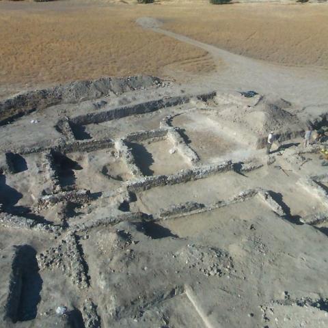 Vista aérea del yacimiento La Torrecilla durante los trabajos de excavación vista aérea de un yacimiento arqueológico